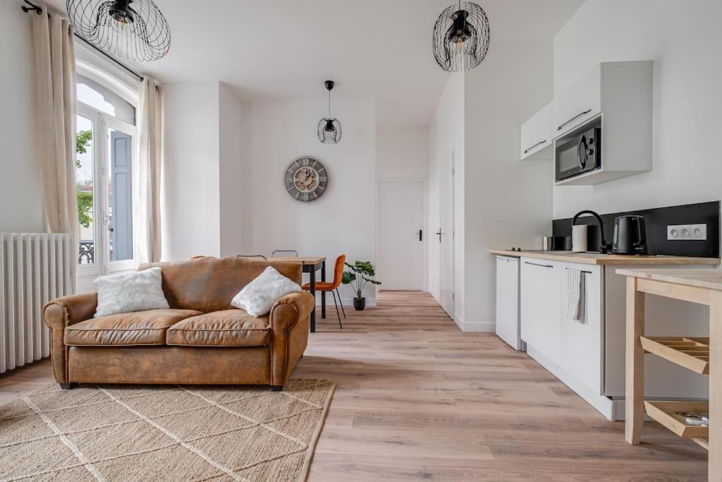 Grand Appartement «  City » Spacieux Et Moderne Saint-Etienne  Exteriör bild