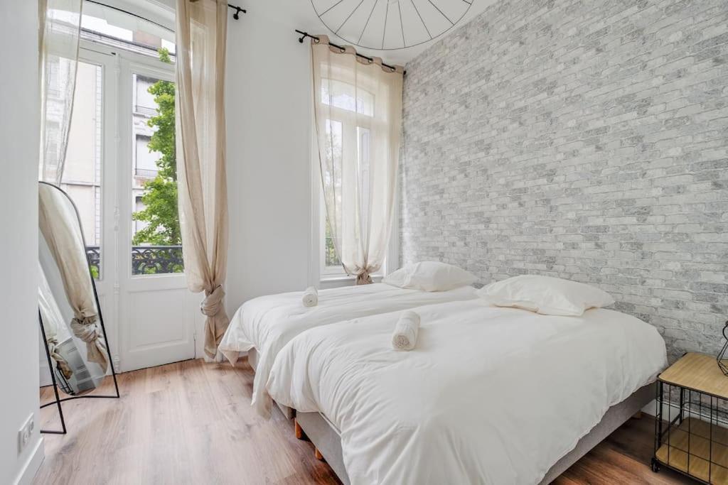 Grand Appartement «  City » Spacieux Et Moderne Saint-Etienne  Exteriör bild